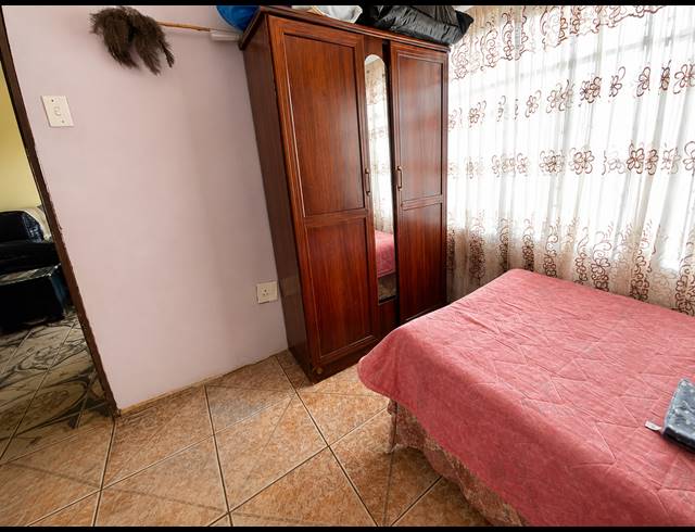 2 BEDROOM HOUSE FOR SALE IN SEBOKENG ZONE 7
